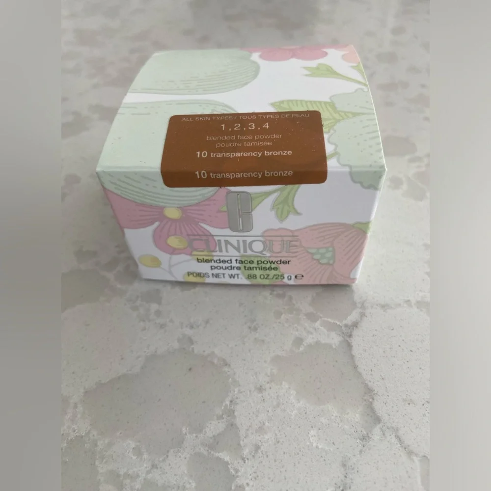 New in Box! Clinique Transparency Bronze Blende Face Powder Loose All Skin Types